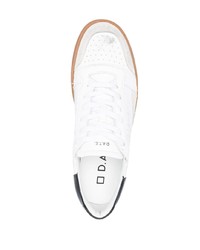 weiße niedrige Sneakers von D.A.T.E