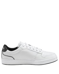 weiße niedrige Sneakers von Lacoste