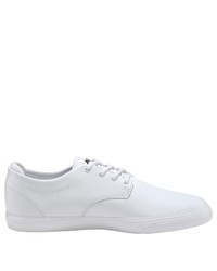 weiße niedrige Sneakers von Lacoste