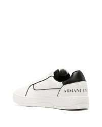 weiße niedrige Sneakers von Armani Exchange