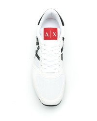 weiße niedrige Sneakers von Armani Exchange