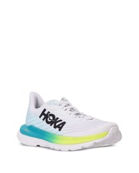 weiße niedrige Sneakers von Hoka One One