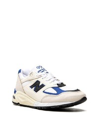 weiße niedrige Sneakers von New Balance