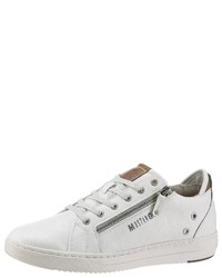 weiße niedrige Sneakers von Mustang Shoes