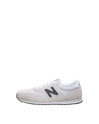 weiße niedrige Sneakers von New Balance