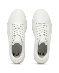 weiße niedrige Sneakers von Diesel