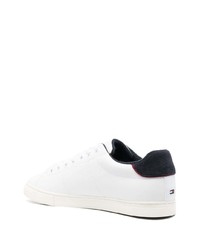 weiße niedrige Sneakers von Tommy Hilfiger