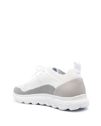 weiße niedrige Sneakers von Geox