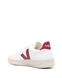 weiße niedrige Sneakers von Veja