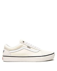 weiße niedrige Sneakers von Vans