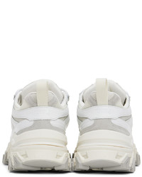 weiße niedrige Sneakers von Juun.J