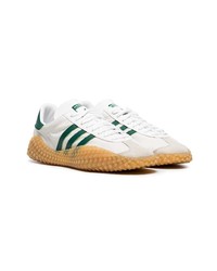 weiße niedrige Sneakers von adidas