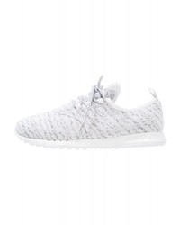 weiße niedrige Sneakers von YOURTURN