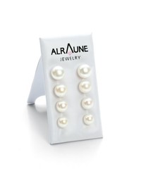 weiße Ohrringe von Alraune