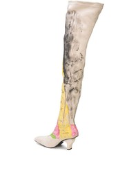 weiße Overknee Stiefel aus Wildleder von Neith Nyer
