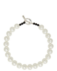 weiße Perlenkette von Sophie Buhai