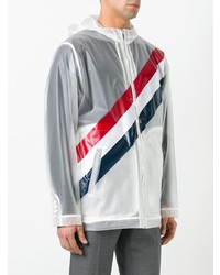 weiße Regenjacke von Thom Browne