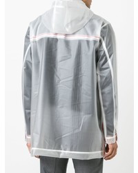 weiße Regenjacke von Thom Browne