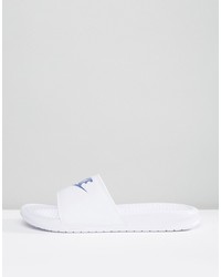 weiße Sandalen von Nike