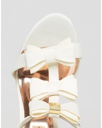 weiße Sandaletten von Ted Baker
