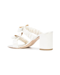weiße Satin Sandaletten von Chloe Gosselin