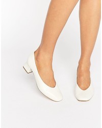 weiße Schuhe aus Leder von Carvela