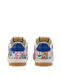 weiße Segeltuch niedrige Sneakers mit Blumenmuster von Gucci