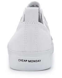 weiße Segeltuch niedrige Sneakers von Cheap Monday