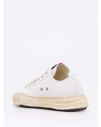 weiße Segeltuch niedrige Sneakers von Maison Mihara Yasuhiro