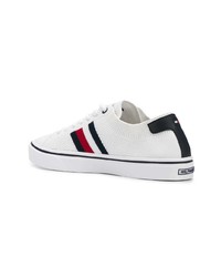 weiße Segeltuch niedrige Sneakers von Tommy Hilfiger