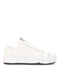 weiße Segeltuch niedrige Sneakers von Maison Mihara Yasuhiro