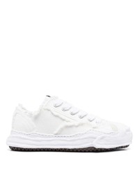 weiße Segeltuch niedrige Sneakers von Maison Mihara Yasuhiro