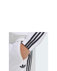 weiße Shorts von adidas Originals
