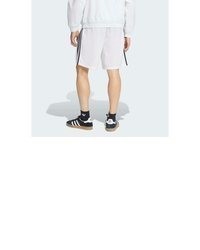 weiße Shorts von adidas Originals