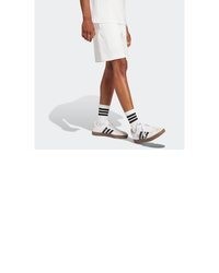 weiße Shorts von adidas Sportswear