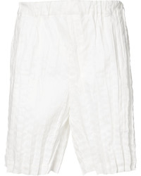 weiße Shorts von Issey Miyake
