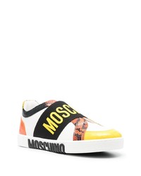 weiße Slip-On Sneakers aus Leder mit Schlangenmuster von Moschino