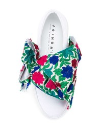 weiße Slip-On Sneakers aus Segeltuch mit Blumenmuster von Joshua Sanders