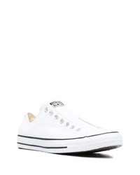 weiße Slip-On Sneakers aus Segeltuch von Converse