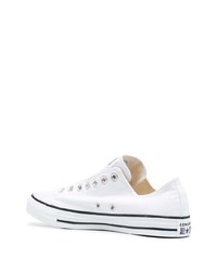 weiße Slip-On Sneakers aus Segeltuch von Converse