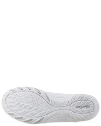 weiße Slip-On Sneakers aus Segeltuch von Skechers