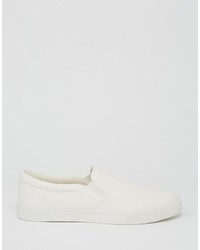 weiße Slip-On Sneakers mit Schlangenmuster von Asos