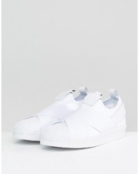 weiße Slip-On Sneakers von adidas