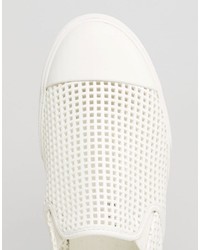 weiße Slip-On Sneakers von Asos