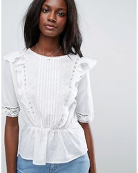 weiße Spitze Bluse mit Rüschen von Asos