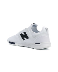 weiße Sportschuhe von New Balance