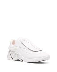 weiße Sportschuhe von Raf Simons