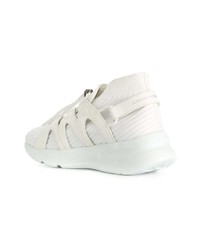 weiße Sportschuhe von Alexander McQueen