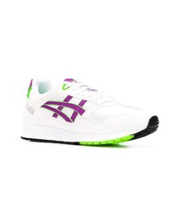 weiße Sportschuhe von Asics