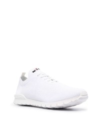 weiße Sportschuhe von Kiton